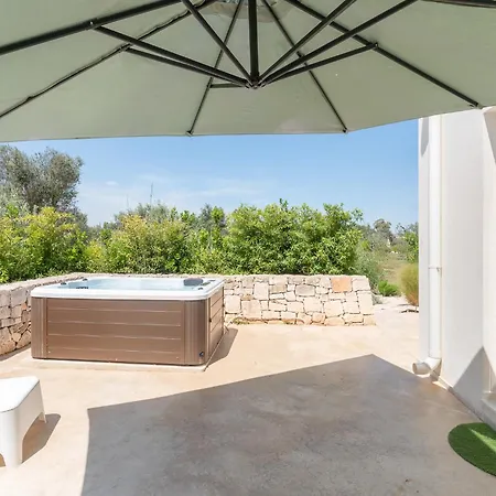 Villa Trullo Brenda By Raro